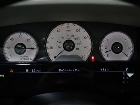 Used 2016 Rolls-Royce Ghost image 40