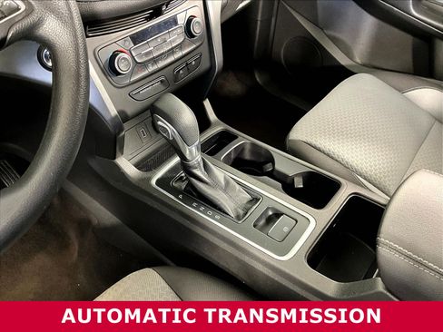 Used 2019 Ford Escape SE AWD/4WD image 17