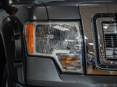 Used 2013 Ford F150 XLT w/ Luxury Equipment Group AWD/4WD image 11