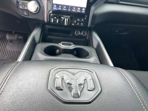 Used 2023 RAM 1500 Laramie AWD/4WD image 22