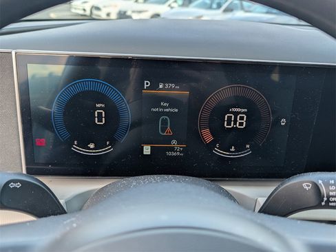 Used 2025 Hyundai Tucson SEL image 11