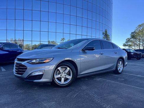 Used 2023 Chevrolet Malibu LS image 4