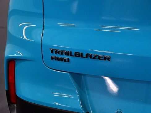 Used 2021 Chevrolet TrailBlazer RS w/ Convenience Package image 10