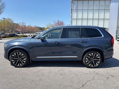 New 2026 Volvo XC90 T8 Ultra w/ Protection Package image 2