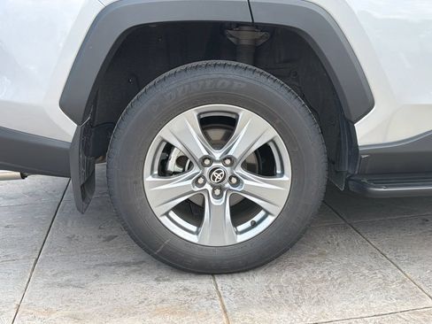 Used 2024 Toyota RAV4 XLE w/ Convenience Package AWD/4WD image 14