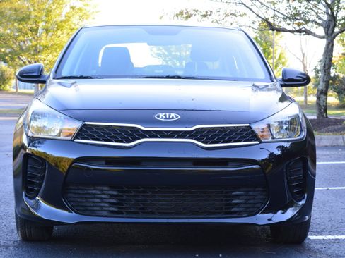 Used 2021 Kia Rio LX image 2