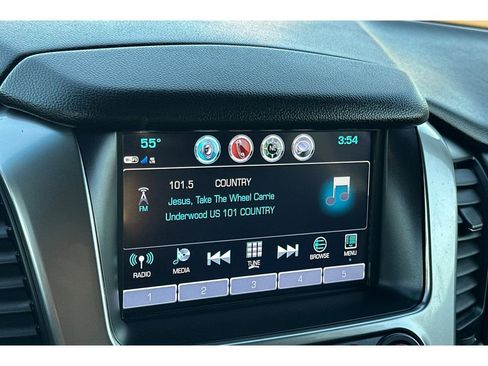 Used 2019 Chevrolet Suburban LT image 20