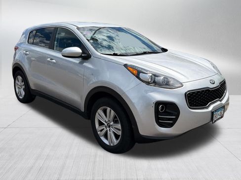 Used 2019 Kia Sportage LX AWD/4WD image 3
