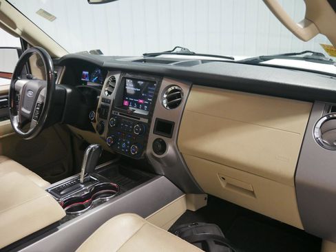 Used 2017 Ford Expedition Limited w/ Equipment Group 301A image 15