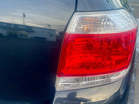 Used 2012 Toyota Highlander SE image 5