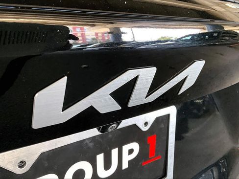 Used 2025 Kia Sorento EX w/ EX Panoramic Sunroof Package image 30