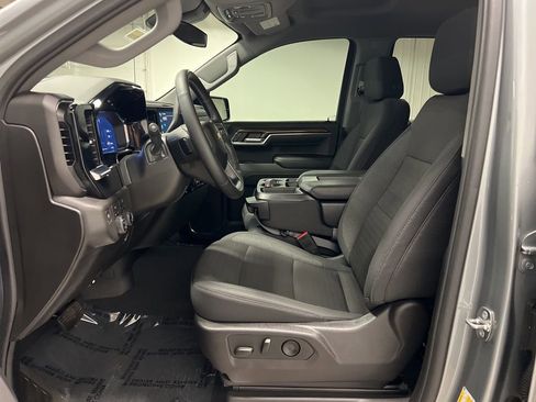 Certified 2024 Chevrolet Silverado 1500 LT AWD/4WD image 10