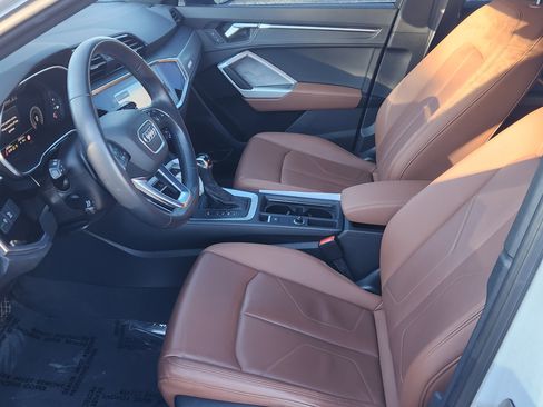 Used 2021 Audi Q3 2.0T Premium Plus image 14