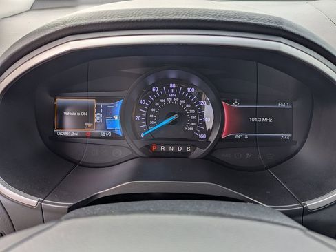 Used 2019 Ford Edge SEL w/ Equipment Group 201A image 6