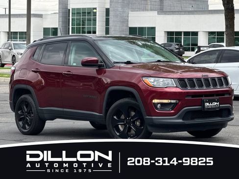 Used 2021 Jeep Compass Latitude AWD/4WD image 2