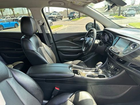 Used 2020 Buick Envision Essence image 22