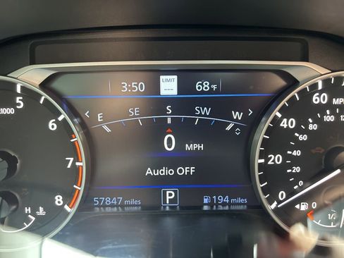 Used 2024 Nissan Altima 2.5 SL FWD image 26