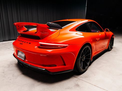 Used 2018 Porsche 911 GT3 image 13