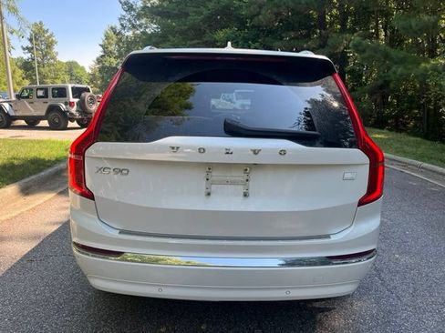 Used 2024 Volvo XC90 T8 Ultimate w/ Lounge Package AWD/4WD image 8