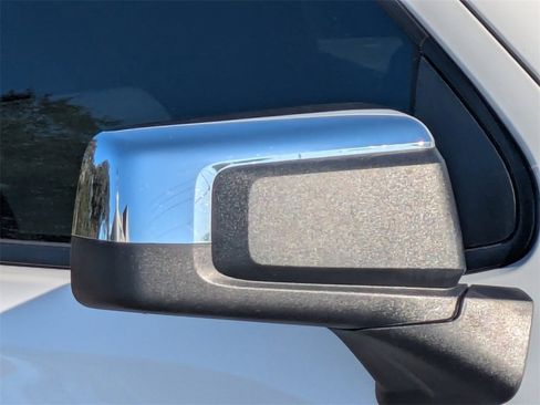 Used 2023 Chevrolet Silverado 1500 LT image 11