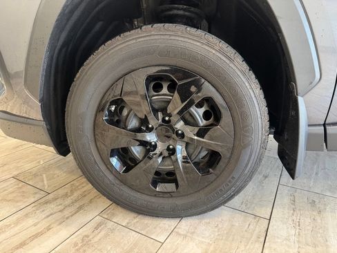 Used 2023 Toyota RAV4 LE AWD/4WD image 26