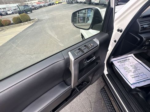 Used 2024 Toyota 4Runner SR5 Premium w/ Moonroof Package image 15