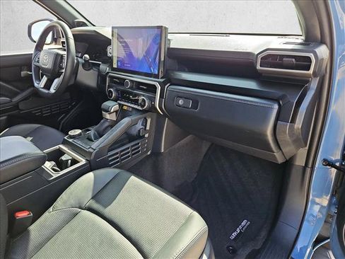 Used 2025 Toyota 4Runner Limited RWD image 20