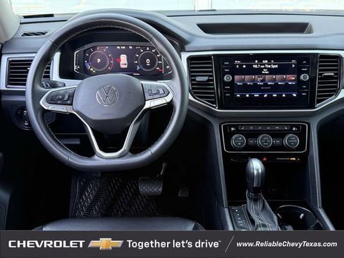 Used 2022 Volkswagen Atlas SE image 12