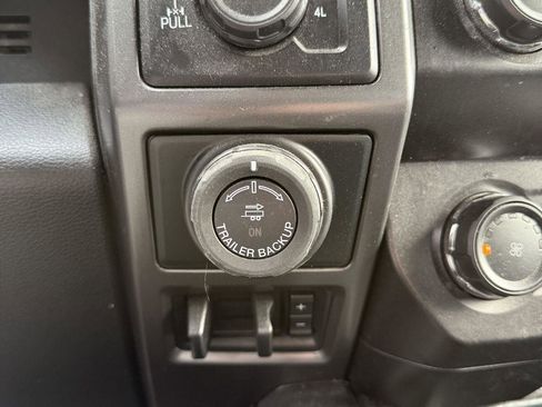 Used 2020 Ford F150 XLT w/ Equipment Group 302A Luxury image 16