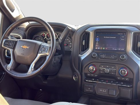Used 2020 Chevrolet Silverado 2500 LTZ w/ LTZ Plus Package image 19