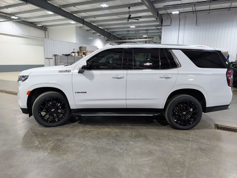 Used 2023 Chevrolet Tahoe High Country image 5