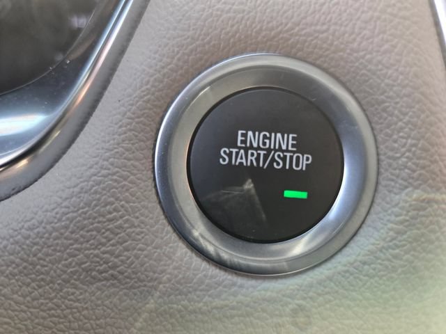 Used 2023 Chevrolet Traverse LT FWD image 31