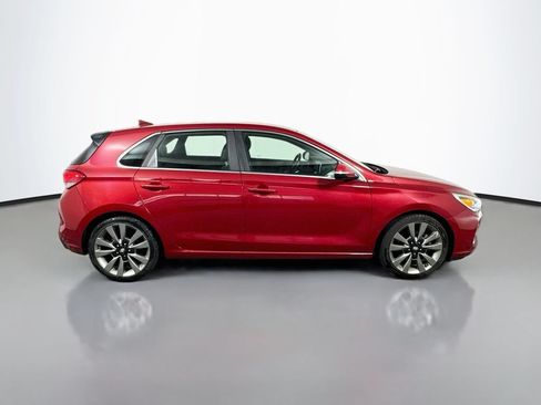 Used 2018 Hyundai Elantra GT Sport FWD image 7