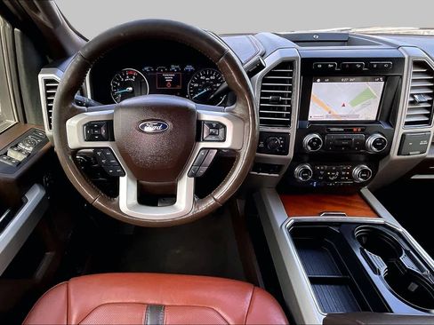 Used 2019 Ford F250 King Ranch w/ King Ranch Ultimate Package AWD/4WD image 6