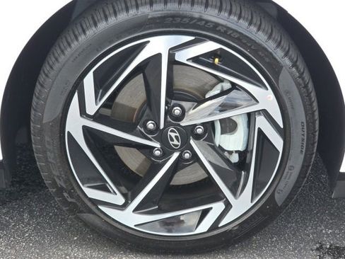 Certified 2026 Hyundai Sonata SEL FWD image 18