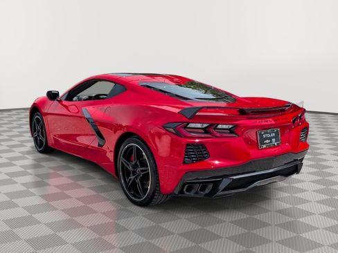 Used 2023 Chevrolet Corvette Stingray Premium Cpe w/ Z51 Performance Package RWD image 3