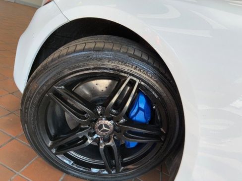 Used 2020 Mercedes-Benz E 350 Sedan image 14