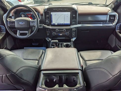 Used 2021 Ford F150 Lariat w/ Equipment Group 502A High image 16