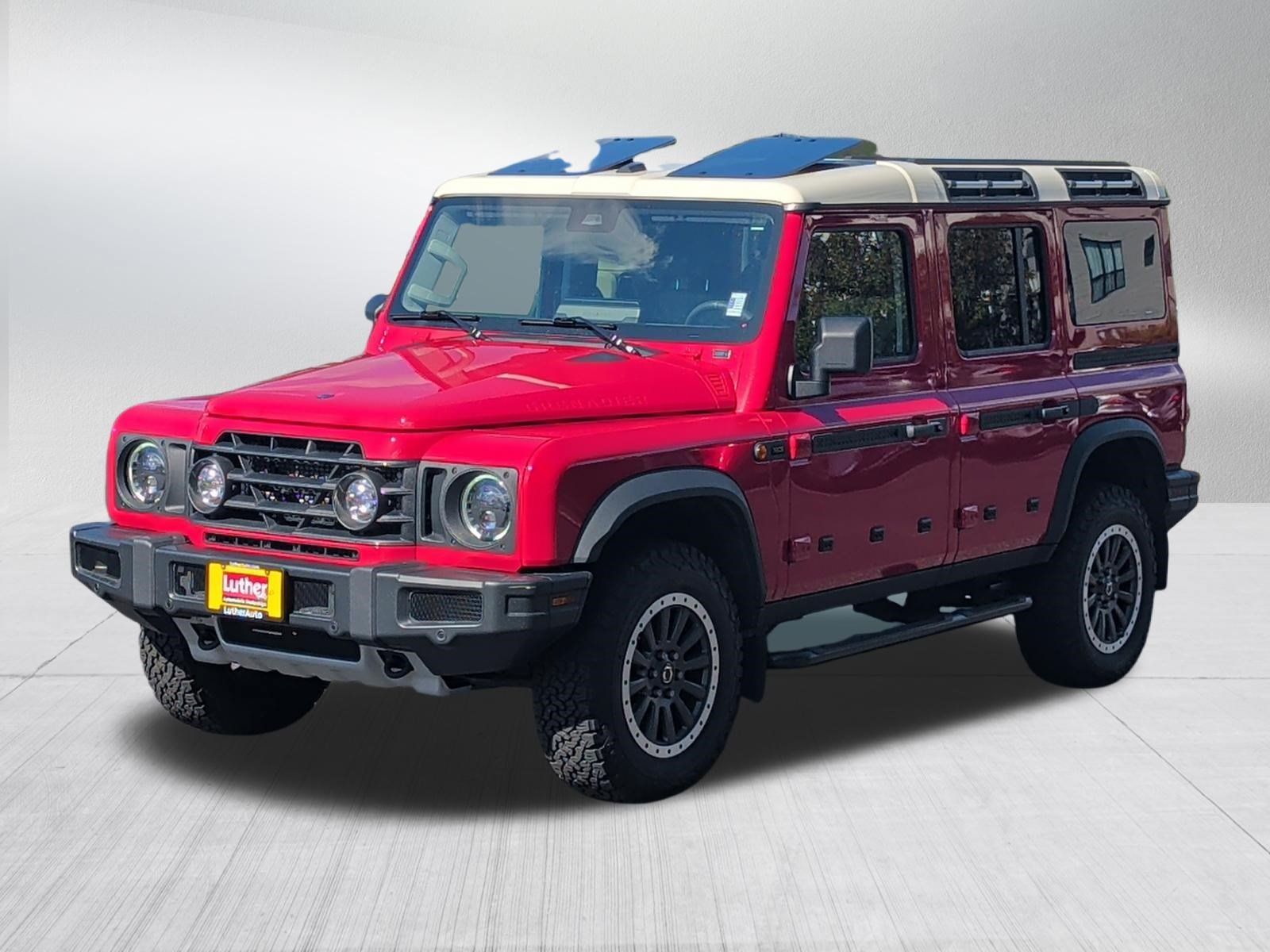 Used 2025 INEOS Grenadier Station Wagon AWD/4WD image 3