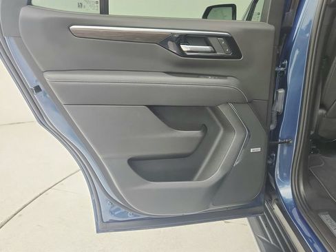 Certified 2025 Chevrolet Tahoe Premier RWD image 30