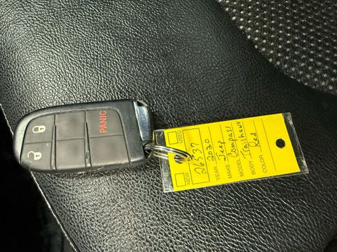 Used 2020 Jeep Compass Trailhawk image 26