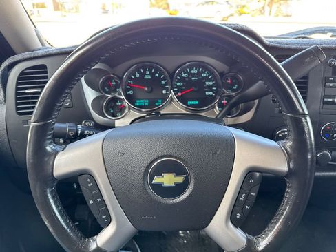 Used 2010 Chevrolet Silverado 1500 LT w/ Max Trailering Pack image 25