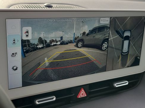 Certified 2023 Hyundai Ioniq 5 Limited w/ Cargo Package image 31