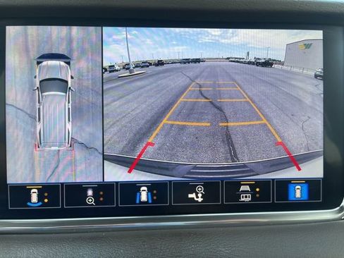 Used 2021 GMC Yukon Denali w/ Denali Ultimate Package image 28