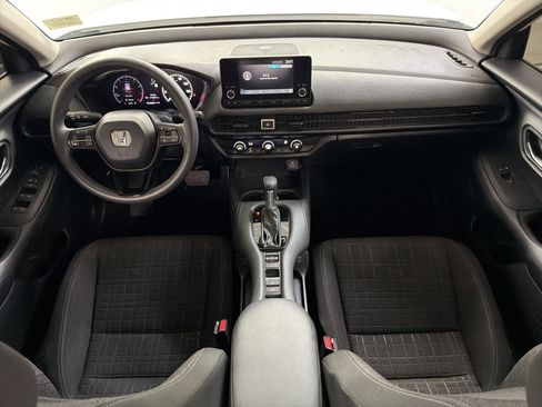 Certified 2024 Honda HR-V LX image 16