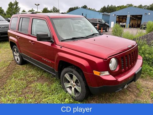 Used 2017 Jeep Patriot High Altitude AWD/4WD image 2