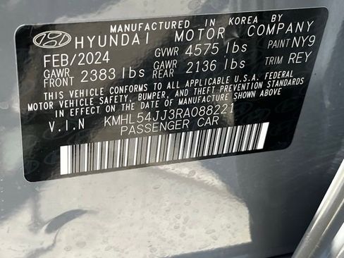 Used 2024 Hyundai Sonata Limited image 38