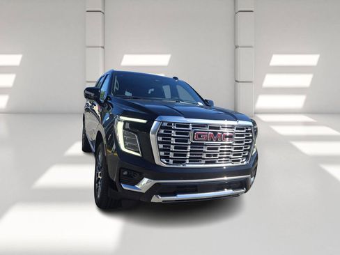 New 2026 GMC Yukon Denali RWD image 3