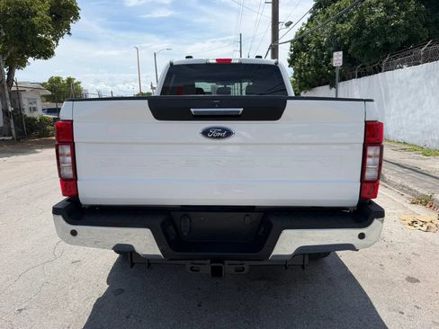 Used 2020 Ford F250 XLT w/ XLT Premium Package AWD/4WD image 4
