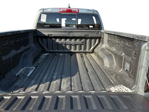 Used 2024 GMC Canyon AT4X AWD/4WD image 11